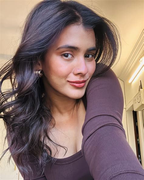 hebahpatelxxx|Hebah P (@ihebahp) • Instagram photos and videos.
